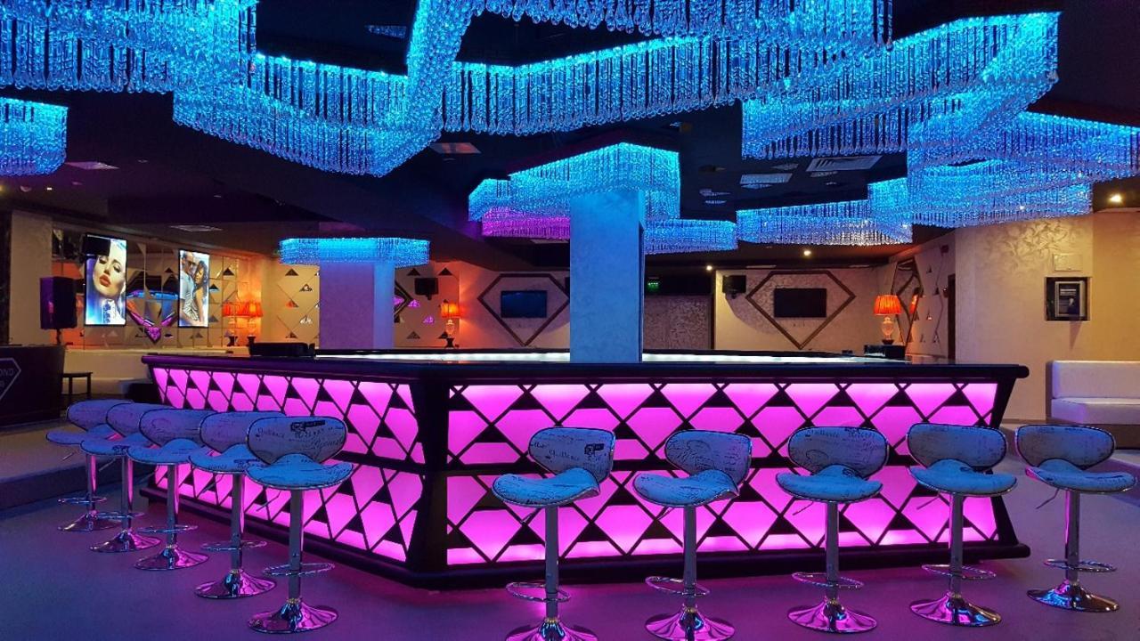 Hotel Carmen Predeal Zewnętrze zdjęcie